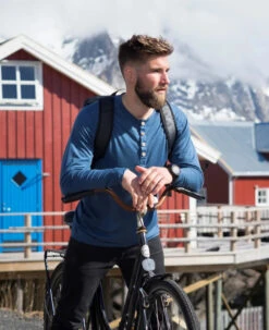 Organic Wool And Silk Longsleeve (Herre) -Osprey Butikk 19 34691253b5 longsleeve blue man northern playground 3 full