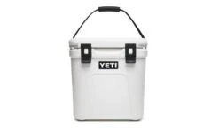 Yeti Roadie 24 Cooler -Osprey Butikk 200259 Roadie 24 Campaign Website Assets White Front Handle Up 1680x1204 1024x1024 2x 3d9893f0 d838 4b6d 8d25 fdf63e183a16