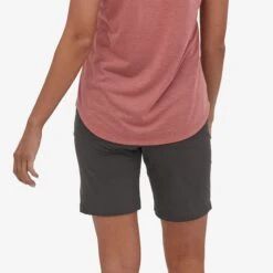 Patagonia Skyline Traveler Shorts Dame -Osprey Butikk 57925 BLK SM2 2