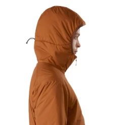 Arcteryx Atom LT Hoody Hettejakke (Herre) -Osprey Butikk Arcteryx Atom LT Hoody Hettejakke Herre modell profil