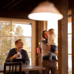 Home 300 Solar System (Solcellebelysning) -Osprey Butikk BRIGHT Home 300 Solar Home System familie hytte