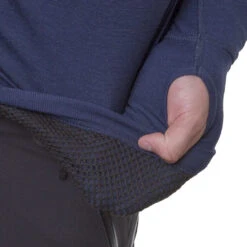 Brynje Arctic Zip Polo W/Thumbgrip (Herre) -Osprey Butikk Brynje Arctic Zip Polo w thumbgrip Herre modell mesh