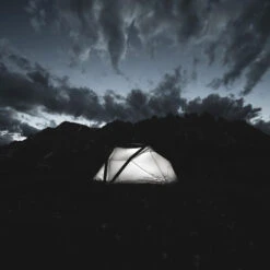 Heimplanet KIRRA Classic (2022) -Osprey Butikk Heimplanet KIRRA Classic telt Light Grey 2022 utenatt