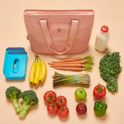 Hydro Flask Isolerende Kjøleveske (20L) 9 Hydro Flask Isolerende Kjøleveske (20L) -Osprey Butikk Hydro Flask Isolerende Kjoleveske 20L gronnsaker