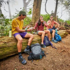 Hydro Flask Wide Mouth 2.0 Isolerende Termoflaske (946 Ml) -Osprey Butikk Hydro Flask Wide Mouth Isolerende Termoflaske ute tur