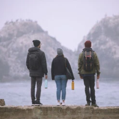 Klean Kanteen Isolerende 592ml Classic Termoflaske (m/Loop Cap) -Osprey Butikk Klean Kanteen Isolerende 592ml Termoflaske venner