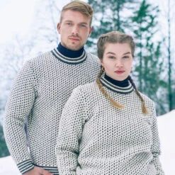 Island Ullgenser (Unisex) -Osprey Butikk Norlender Island Ullgenser Herremodell Damemodell ute