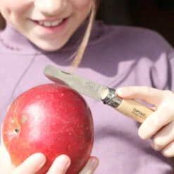 My First Opinel Lommekniv (barn/ungdom) -Osprey Butikk Opinel My First Opinel Lommekniv Barn Ungdom jente eple