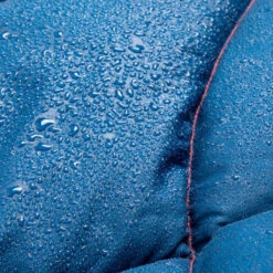 Rumpl The Original Puffy Blanket Turpledd (Deepwater) -Osprey Butikk Rumpl The Original Puffy Blanket Turpledd DWR vannavvisende finish 3ff0adb5 3247 464e 880c 310efea88155