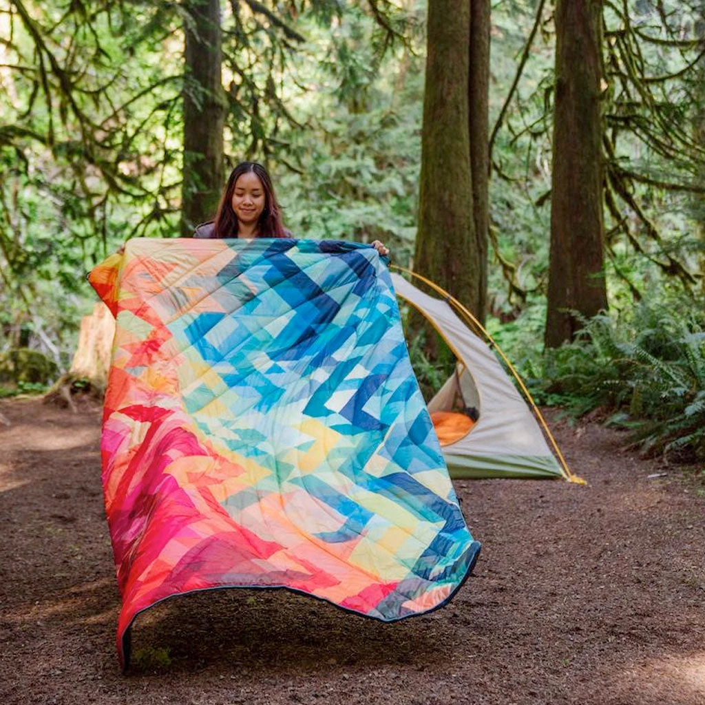 Rumpl The Original Puffy Blanket Turpledd (Geo) 3 Rumpl The Original Puffy Blanket Turpledd (Geo) - Bilde 3