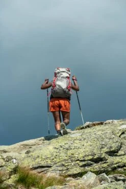 Osprey Eja Pro 55 Tursekk Dame -Osprey Butikk S23 EjaPro Evan Kay exp 8 23 24 53 web