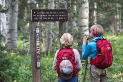 Osprey Talon 11 Jr Tursekk Gutt -Osprey Butikk TalonJr S21 Holz Telluride 2376 web c7be3d24 1757 4bd6 9d4f 20ebab032b30