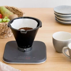 Wilfa KW-60 Splash Kjøkkenvekt -Osprey Butikk Wilfa KW60 Splash Kjokkenvekt kaffe