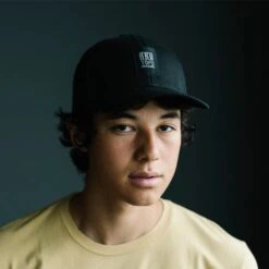 Topo Trucker -Osprey Butikk lighter 79