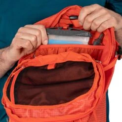 Osprey Mutant 22 Klatresekk -Osprey Butikk mutant22 f22 detail4 marsorange.jpg 1
